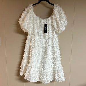 Lulu’s xl white dress